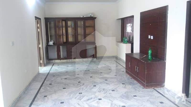 10 Marla Upper Portion For Rent In PWD Road