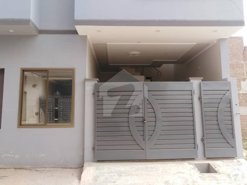 رفیع قمر روڈ بہاولپور میں 4 کمروں کا 5 مرلہ مکان 73 لاکھ میں برائے فروخت۔