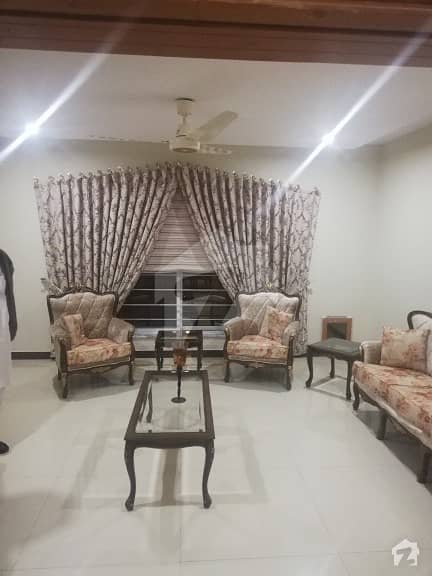 House Is Available For Sale In Ikram Road