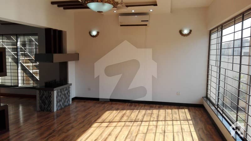 1kanal Super House For Rent dha Phase 4