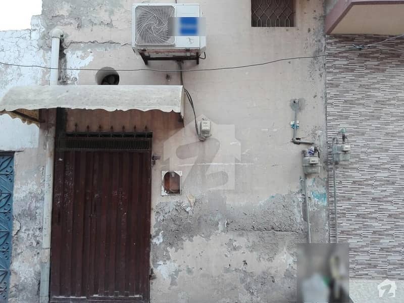 گرین ٹاؤن لاہور میں 2 کمروں کا 2 مرلہ مکان 30 لاکھ میں برائے فروخت۔