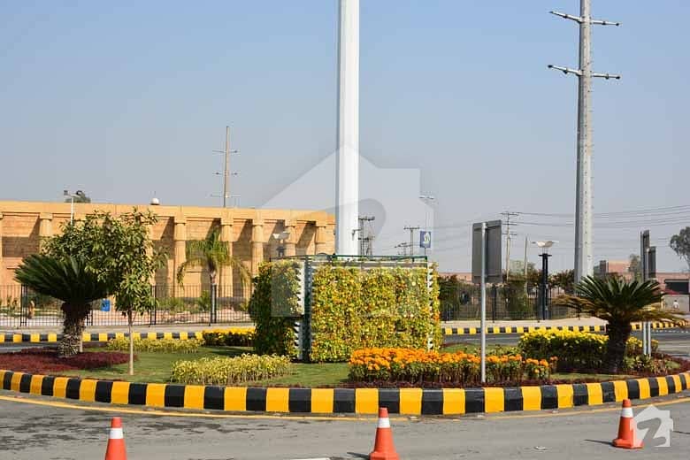 بحریہ آرچرڈ فیز 1 ۔ ایسٹزن بحریہ آرچرڈ فیز 1 بحریہ آرچرڈ لاہور میں 5 مرلہ رہائشی پلاٹ 33. 5 لاکھ میں برائے فروخت۔
