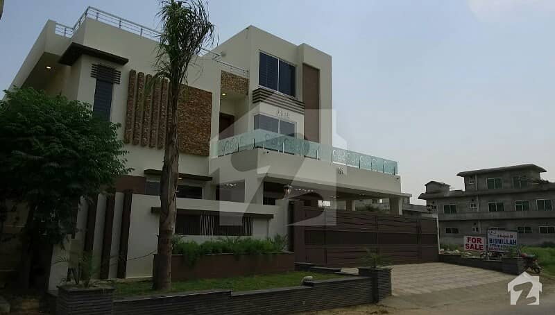 50x90 Fabulous Brand new House for Sale in G-13