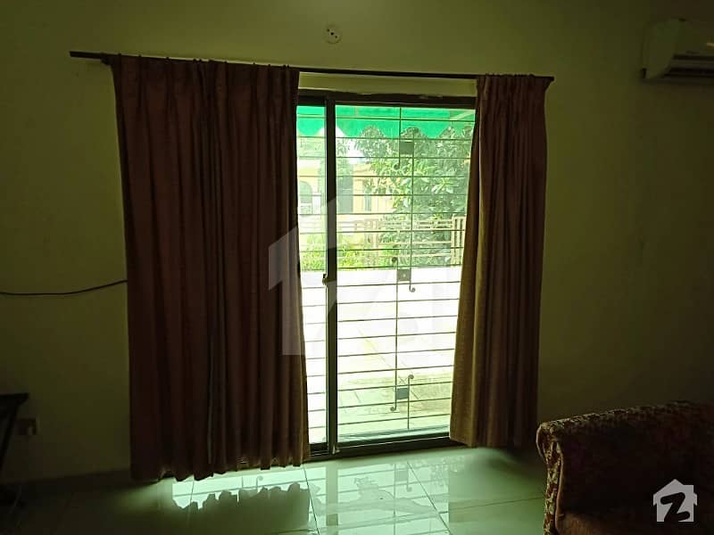 Fully Furnished Bedroom For Rent Near To Masjid Chowk