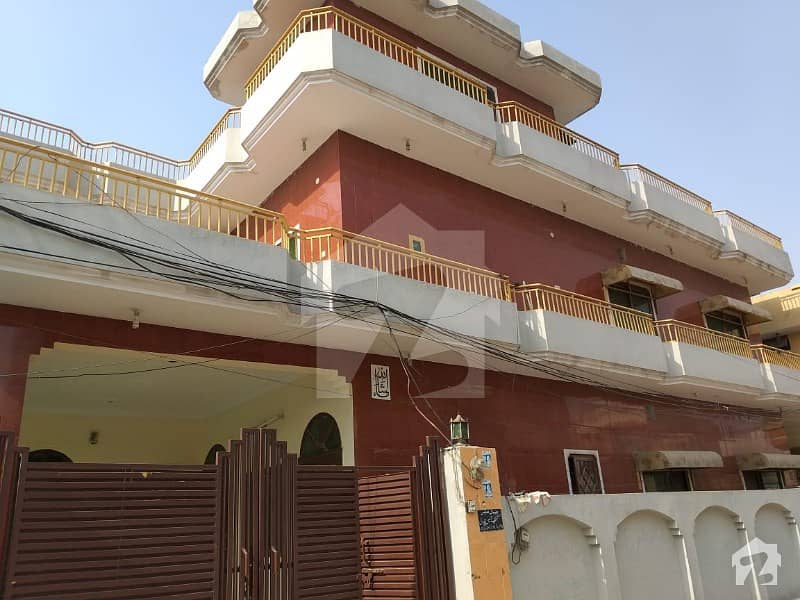 10 Marla Corner House Located In New Lalazar Rawalpindi Cantt