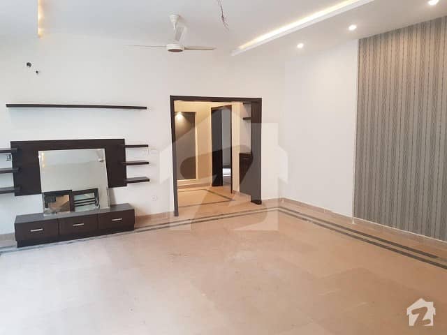 1 Kanal House For Sale With Basement Brand New House