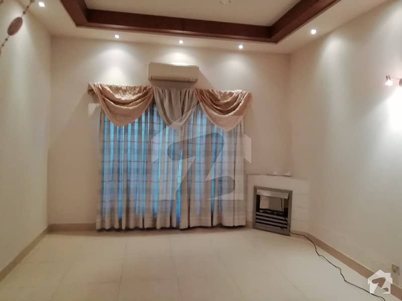 1 Kanal Beautiful Bungalow For Rent Dha Phase 4