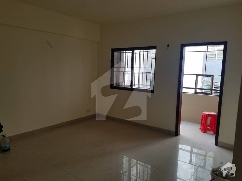 Flat For Rent 3 Bedrooms Builder Condition