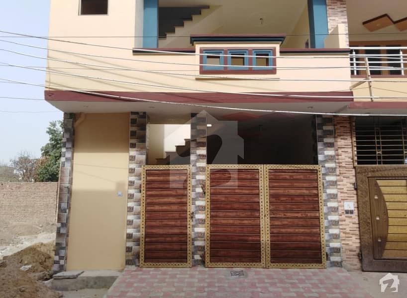 المجید پیراڈایئز رفیع قمر روڈ بہاولپور میں 4 کمروں کا 3 مرلہ مکان 45 لاکھ میں برائے فروخت۔
