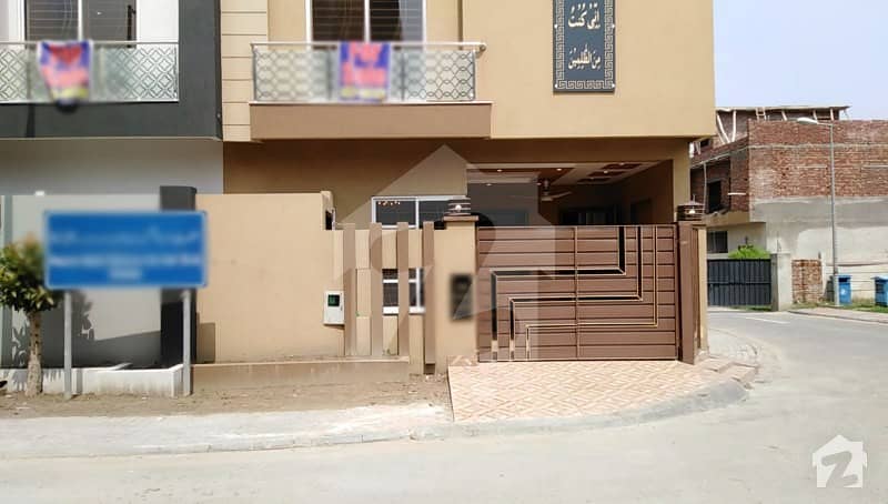 5 Marla Corner House For Sale In Canal Valley Lahore