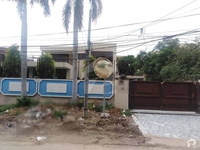 2 Kanal Well Maintained Double Storey House Is Available For Rent