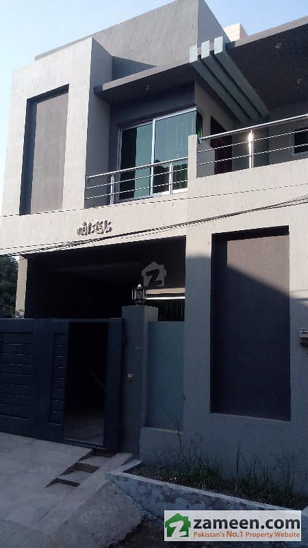 4 Marla Beautiful Hot Location House In Ali View Park Near Ring Road And Air Port