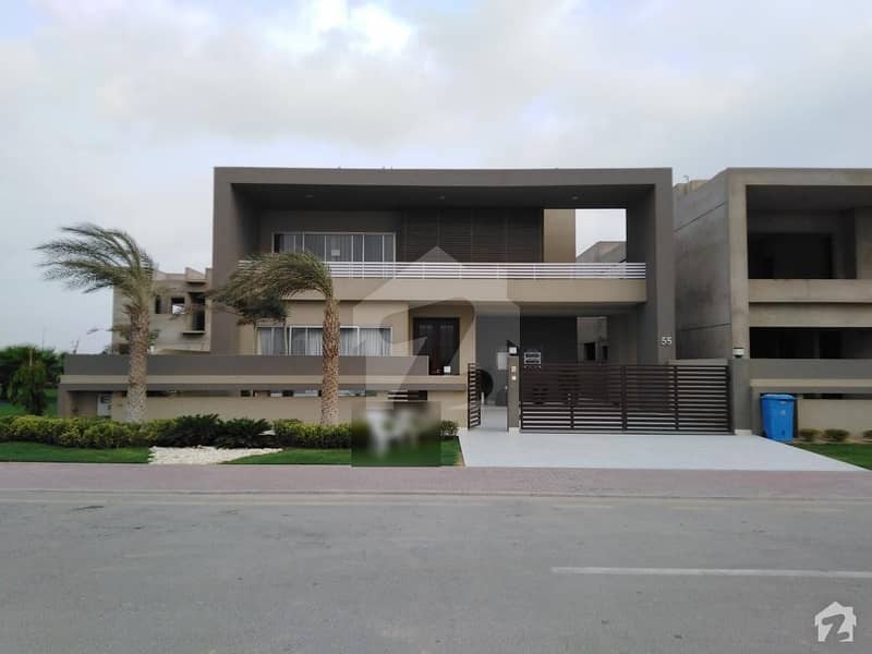 بحریہ ٹاؤن کراچی کراچی میں 5 کمروں کا 1 کنال مکان 3. 8 کروڑ میں برائے فروخت۔