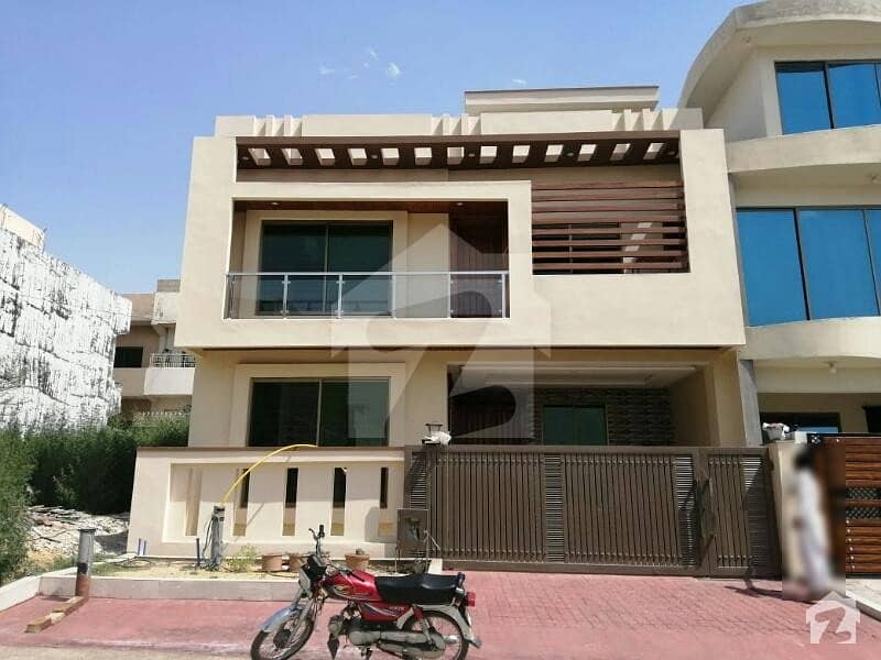 25x40 branded house For Sale in G-13 Islamabad