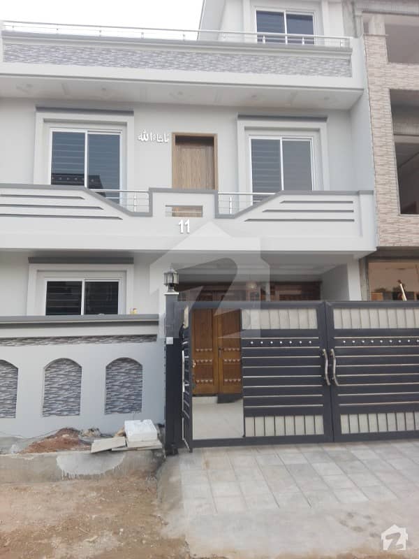 Brand New Outclassed Construction Beautiful House For Sale In G-14