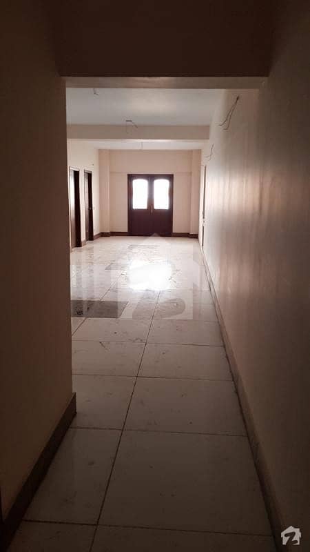 3 Bedroom+ 1 Dining Room Flat For Sale