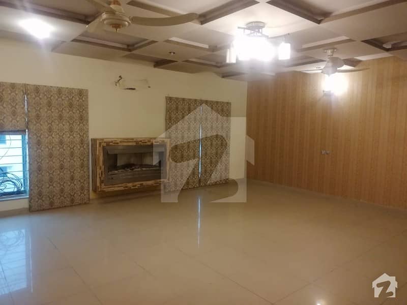 5 Marla Beautiful Lower Portion available for rent in Bahria Town