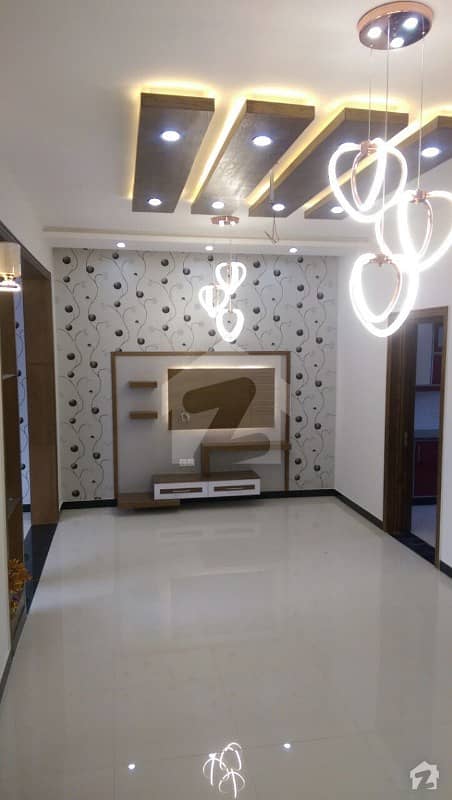 5 Marla Brand New Beautiful Lower Portion available for rent in Block BB Bahria Town