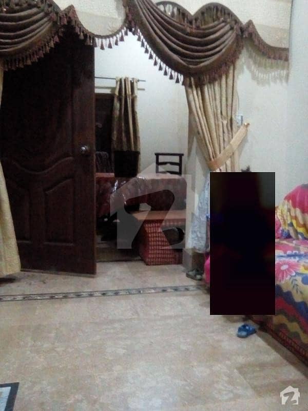 مسلم ٹاؤن فیصل آباد میں 2 کمروں کا 5 مرلہ مکان 65 لاکھ میں برائے فروخت۔