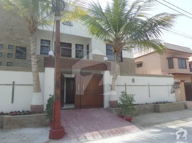 Very Well Maintained Bungalow Is Available For Sale In Dha Defence Phase 7