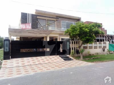 1 Kanal Brand New House Is Available For Sale 1 Kanal Brand New House Is Available For Sale