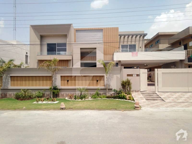 2 Kanal House For Sale In Wapda Town