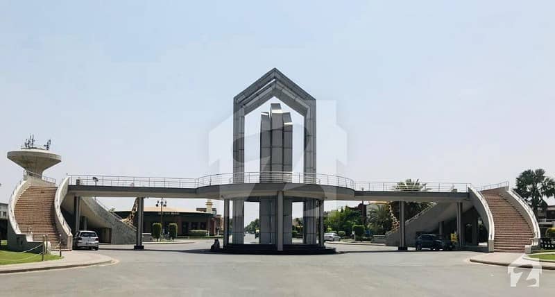 5 MARLA COMMERCIAL PLOT FOR SALE MOST PRIME LOCATION AT MAIN JINNAH AVENUE SECTOR C BAHRIA TOWN LAHORE
