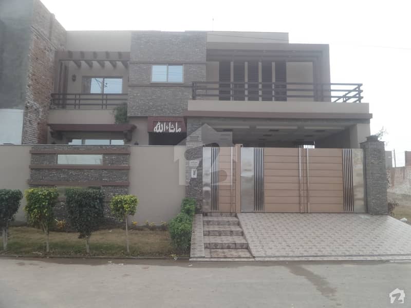 11 Marla House Available For Sale In Khayaban-e-Green