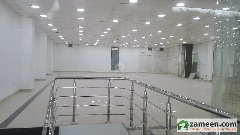 Plaza In The Most Ideal Location Of Commercial Market Near Shaheen Chemist With Possession Plaza In The Most Ideal Location Of Commercial Market Near Shaheen Chemist With Possession