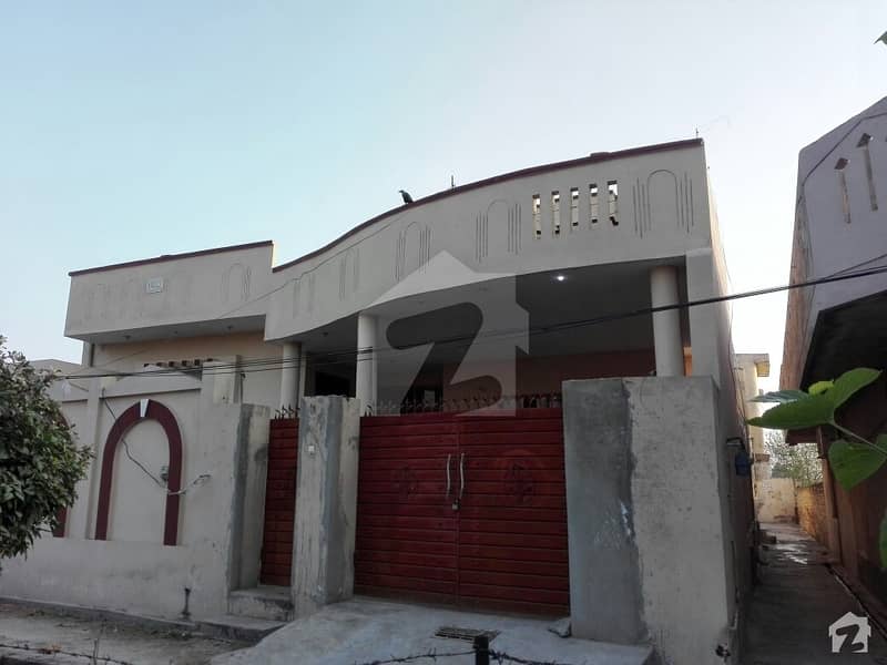 Corner Single Storey House Is Available For Sale