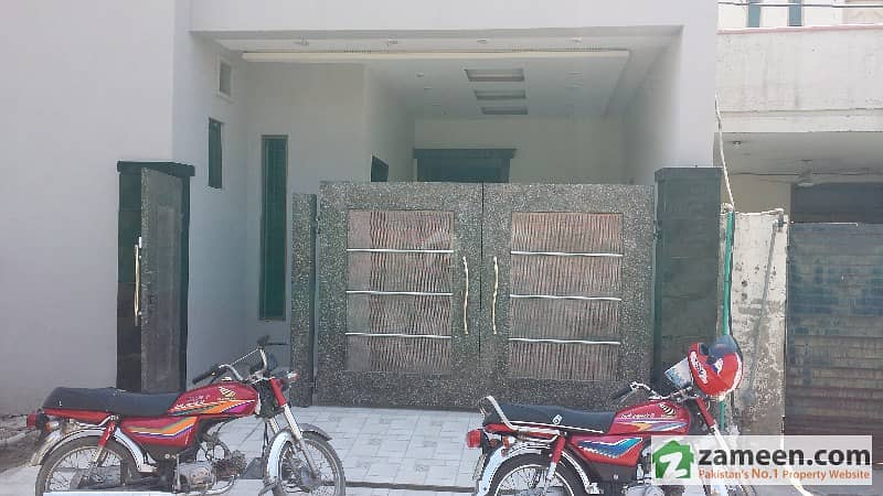 Khuda Bux Society 5 Marla Brand New House Available