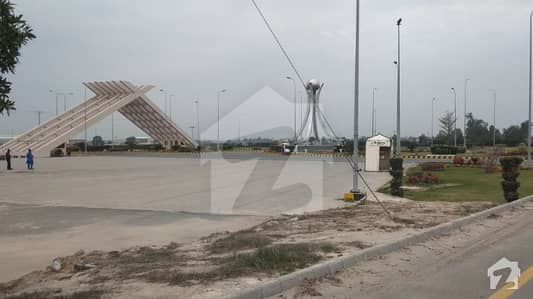 28 Kanal Commercial Land Available For Sale At Sahianwala Interchange Main Expressway Road Faisalabad 28 Kanal Commercial Land Available For Sale At Sahianwala Interchange Main Expressway Road Faisalabad