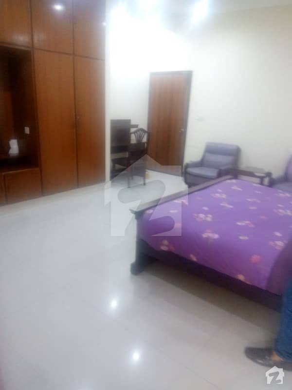 Hot Location 20 Marla One Kanal Singel Furnished Bedroom Room For Rent In DHA Phase 3 Block W