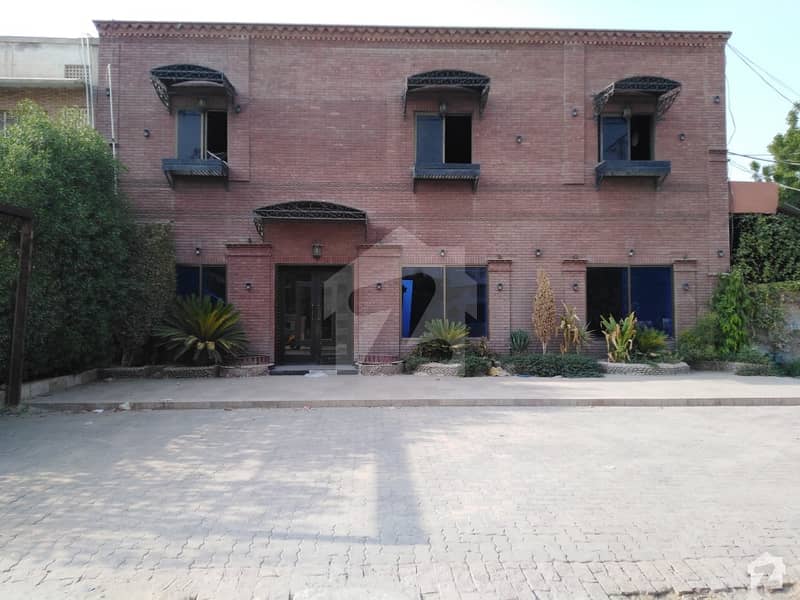 10 Marla Double Storey Building Is Available For Rent