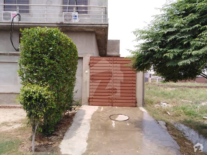 House Is Available For Rent  In Amin Town
