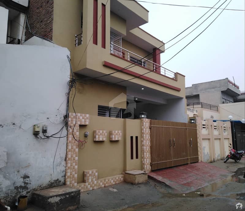 مراد آباد سرگودھا بائی پاس سرگودھا میں 7 مرلہ مکان 1. 6 کروڑ میں برائے فروخت۔