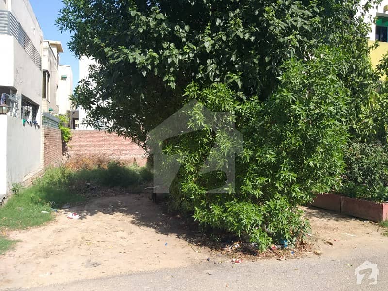 3 Side Covered  Plot# 446 For Sale DHA Phase 5 - Block B