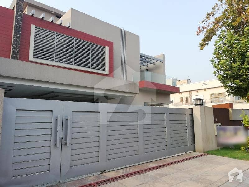 Stylish 1 Kanal Best Quality House For Sale