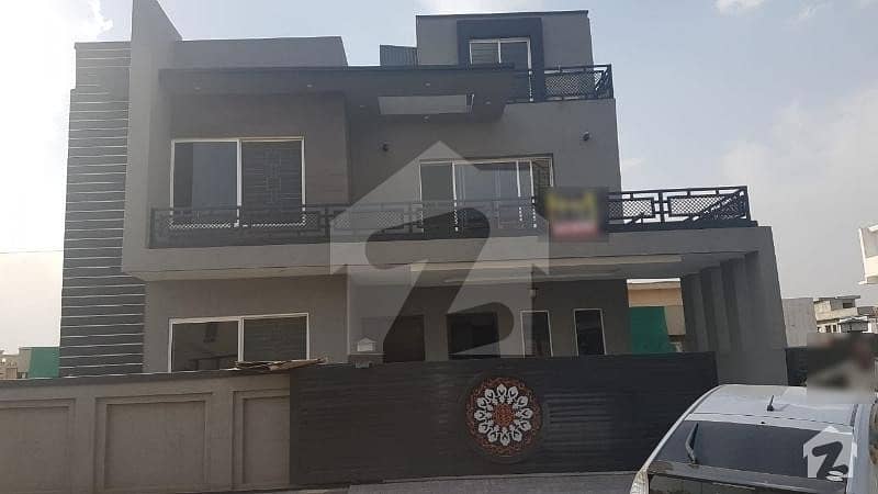 Media Town 10 Marla Ideal Location House Available For Sale