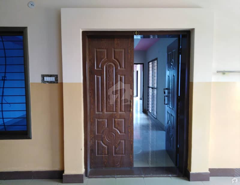 3 Marla Flat For Rent In Qureshi Arched Plaza Khushab Road