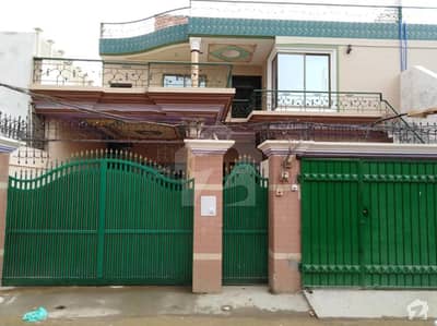 نشیمن کالونی ملتان میں 3 کمروں کا 13 مرلہ مکان 25 ہزار میں کرایہ پر دستیاب ہے۔