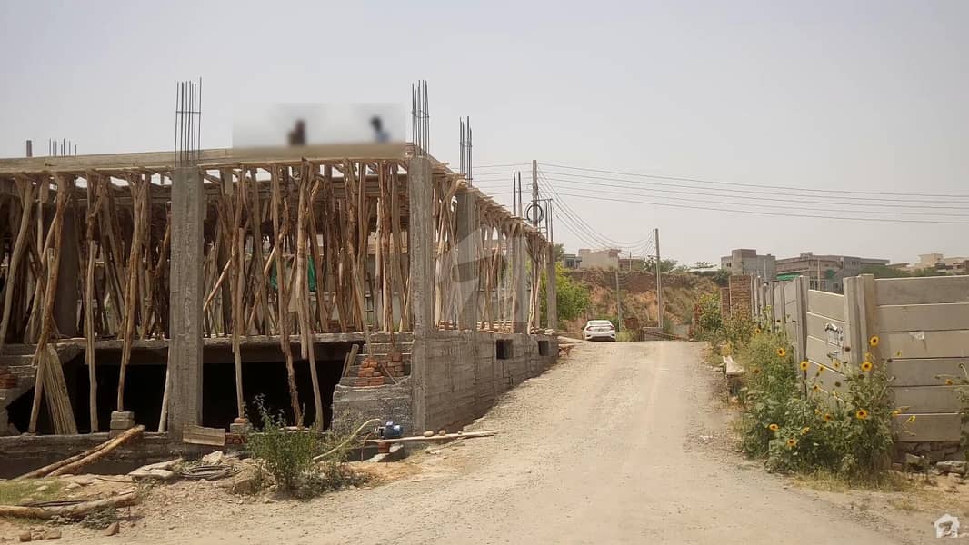 جناح گارڈنز ایف ای سی ایچ ایس اسلام آباد میں 4 کمروں کا 5 مرلہ مکان 1. 2 کروڑ میں برائے فروخت۔
