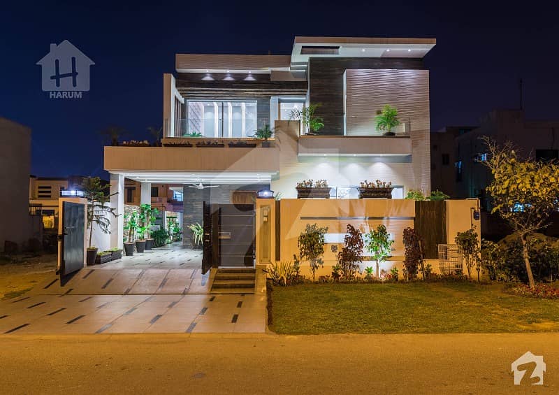 اسٹیٹ لائف ہاؤسنگ سوسائٹی لاہور میں 5 کمروں کا 10 مرلہ مکان 2. 2 کروڑ میں برائے فروخت۔