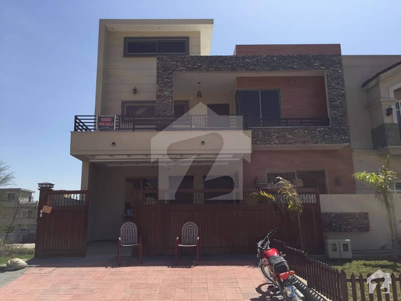 House No 687 Is Available For Sale