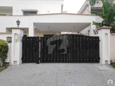 A Beautifully Built House At Good Location A Beautifully Built House At Good Location