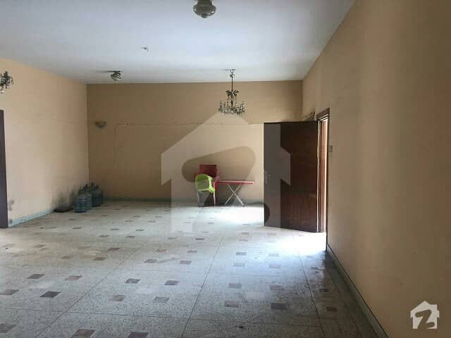 Flat Available For Rent In Ittehad Commercial 3bedroom Drawing Dining