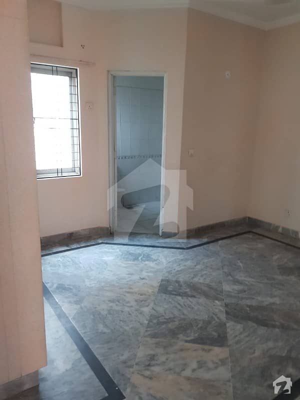 5 Marla House available for Rent in Iqbal Park Near DHA