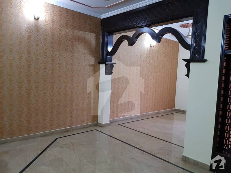 جوہر ٹاؤن فیز 2 جوہر ٹاؤن لاہور میں 4 کمروں کا 5 مرلہ مکان 1.4 کروڑ میں برائے فروخت۔