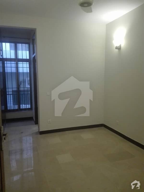 2 Bed Rooms Upper Portion For Rent In E11 Islamabad E11, Islamabad