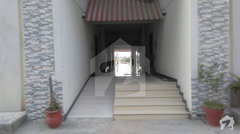 Beautiful 10 Marla 3 Beds Apartment For Sale In Askari 11 Lahore